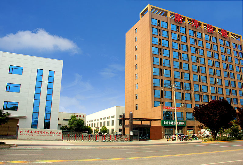 新廠門小.jpg 新廠門小.jpg